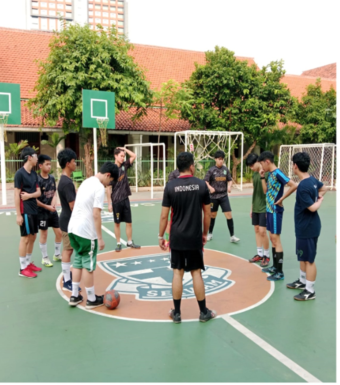 Lingkungan Sekolah SMA NEGERI 4 MALANG